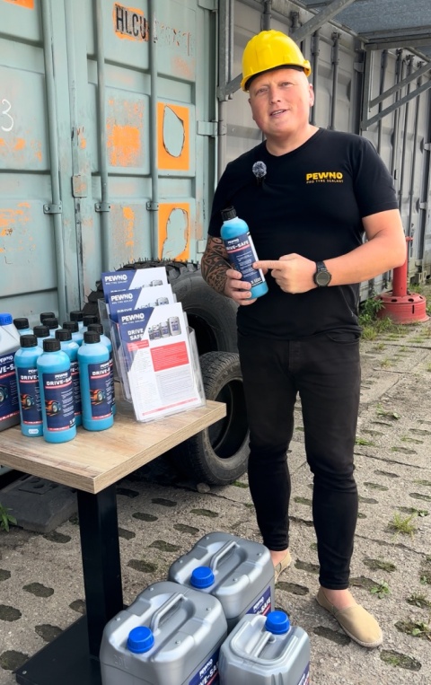 Pewno DRIVE-SAFE 1l. z aplikatorem